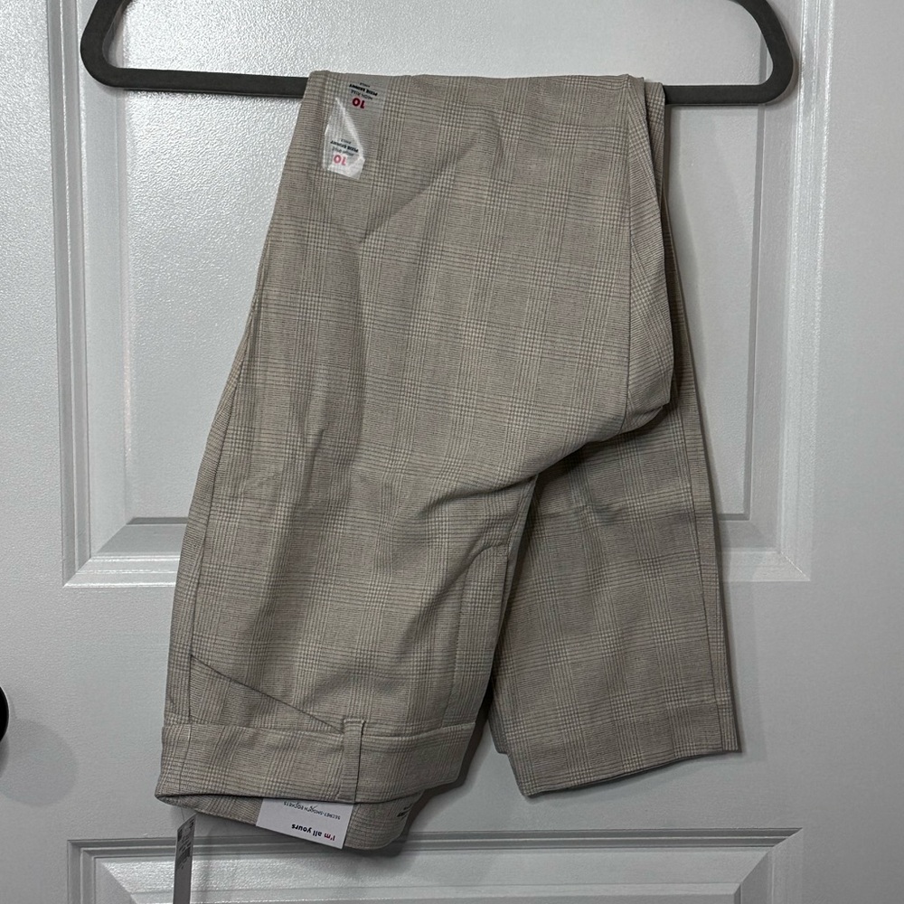 Old Navy High-Waisted Pixie Skinny Ankle Pants in White Plaid